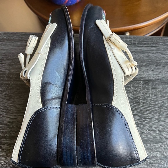 Tory Burch Ruth Kiltie Navy White Fringe RUNWAY Loafers 6.5 $395 - Picture 9 of 13